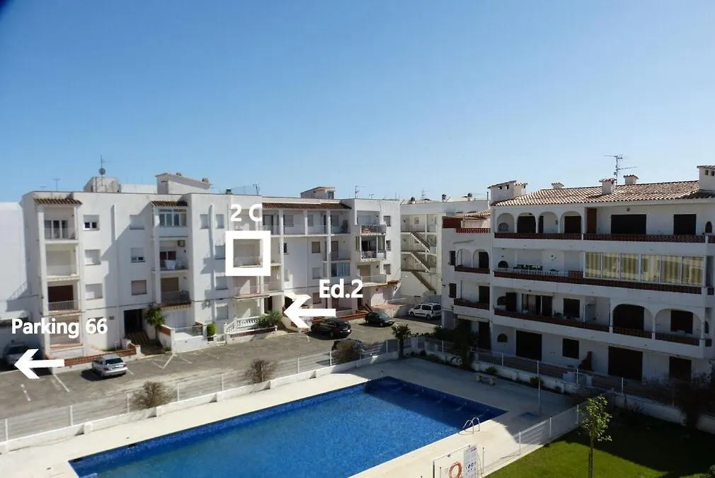 Leon Inmo Apartment Chanel - 15777 Empuriabrava